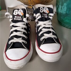 Converse Bugs Bunny Limited Edition 80th size 2 youth